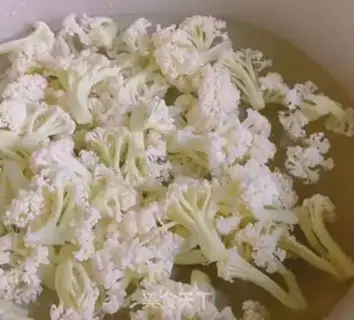 Make A pot of casserole step 0