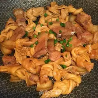 Make Five bouquets of meat burning the leaves step 8