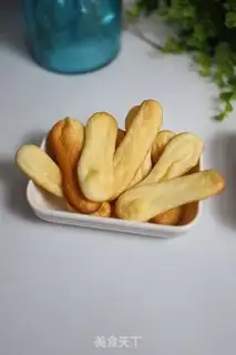 Make Finger crackers step 17