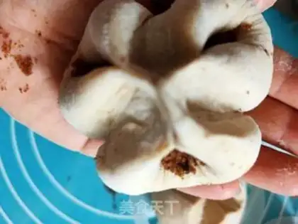Make Red sugar with a bouquet step 18