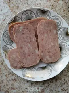 Make Lunch meat sandwich step 0