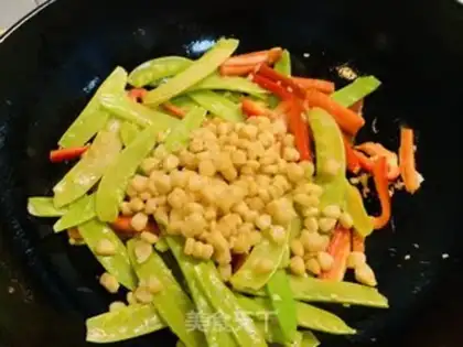 Make Pyramid corn step 3