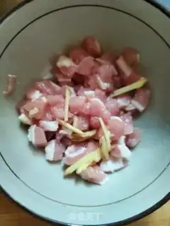 Make Potato pork porridge step 1
