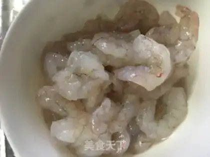 Make Shrimp intestines step 0