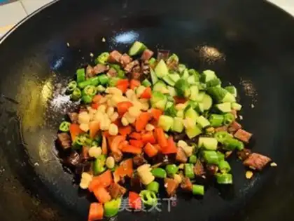 Make Pyramid Weenie