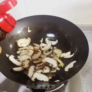 Make Fry mushrooms step 4