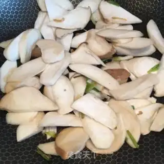 Make Onion stork, abalone step 2