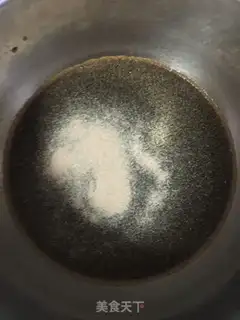 Make Red sugar, red dates, all-wheat step 2
