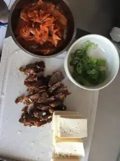 Make Korean chili tofu soup step 0