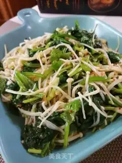 Make Spinach with a golden needle and mushroom step 5