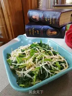 Make Spinach with a golden needle and mushroom step 6