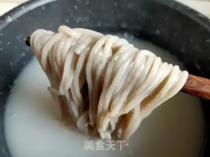 Make Shrimp noodles step 7