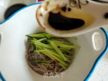 Make Shrimp noodles step 11