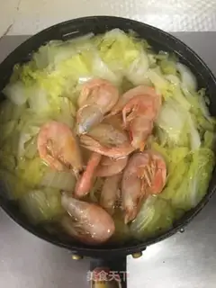 Make Sweet shrimp doll soup step 4