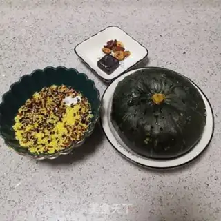 Make Three-coloured melons step 0