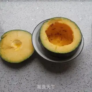 Make Three-coloured melons step 1