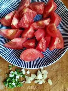 Make Fried tomatoes step 1