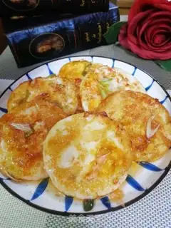 Make Tomato juice and eggs step 9