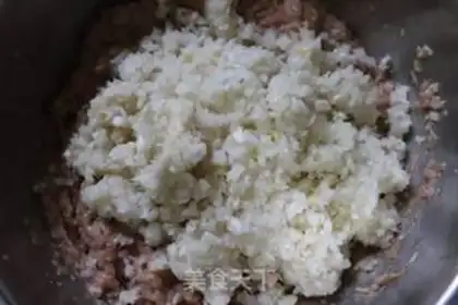 Make Pork dumplings step 12