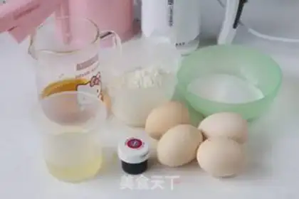 Make A peach urchin roll step 3