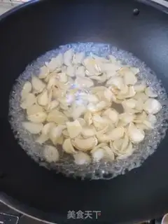 Make Lily step 1
