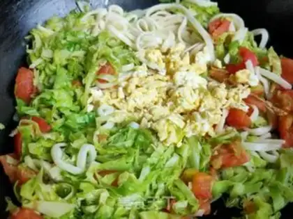 Make Tomato-covered noodles step 9