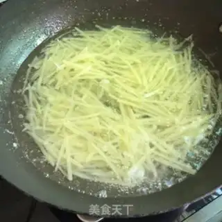 Make Spicy potatoes step 3