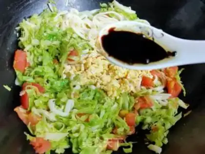 Make Tomato-covered noodles step 10