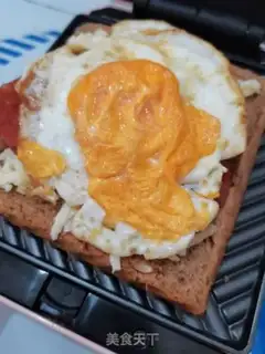 Make Cheese bacon sandwich step 4