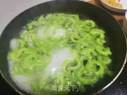 Make Bitter eggs step 0