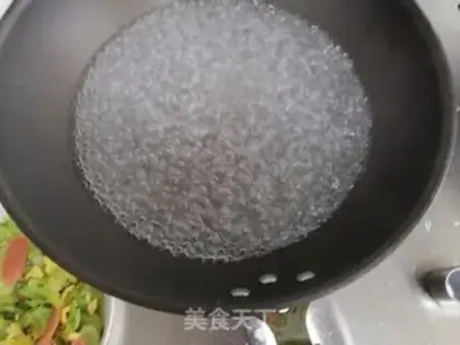Make Duck blood soup step 1
