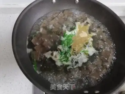 Make Duck blood soup step 4