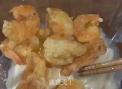 Make Shrimp salad step 4
