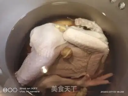 Make A simple white cut chicken step 1