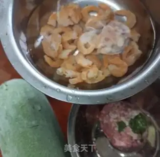Make Shrimp and crotch step 0