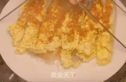 Make Garlic fan dolls step 3