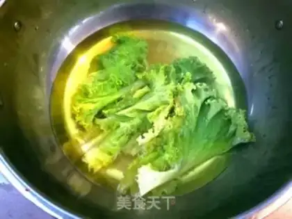 Make Spicy garlic ointment step 2