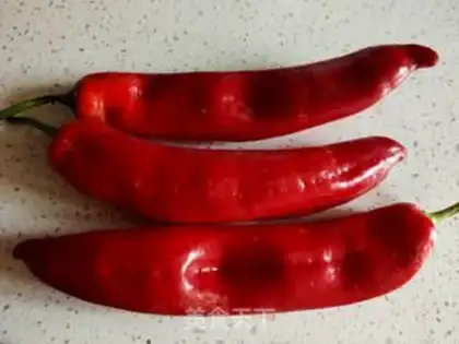 Make Scrambled chili step 0