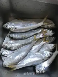 Make Fried river fish step 0