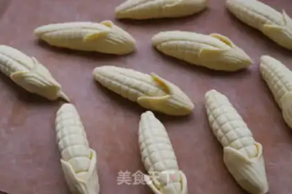 Make One-time fermented corn buns step 7