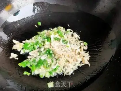 Make Scrambled chili step 4