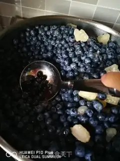 Make Homemade blueberry jam step 2