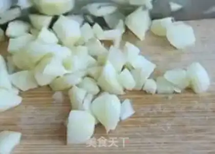 Make Get some gravy step 1