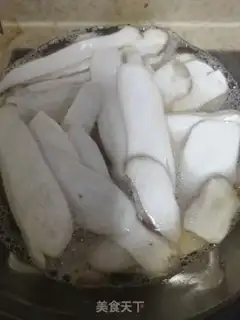 Make The throttle tore the apricot step 1