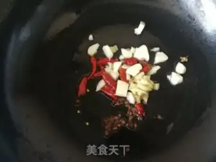 Make Tomato cucumber step 1