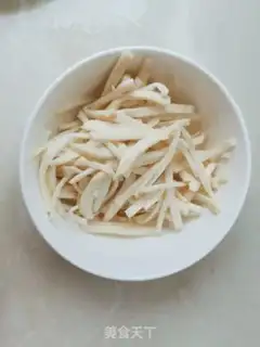 Make Homemade fish fragrance step 0