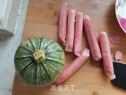 Make Hot dog fried a pumpkin step 0