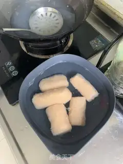 Make Homemade shrimp chips step 12
