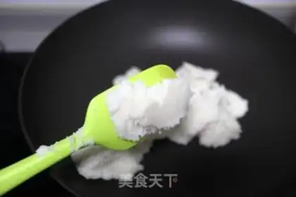Make Red sugar bean rolls step 10