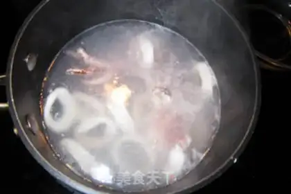 Make Chicken wing seafood step 3